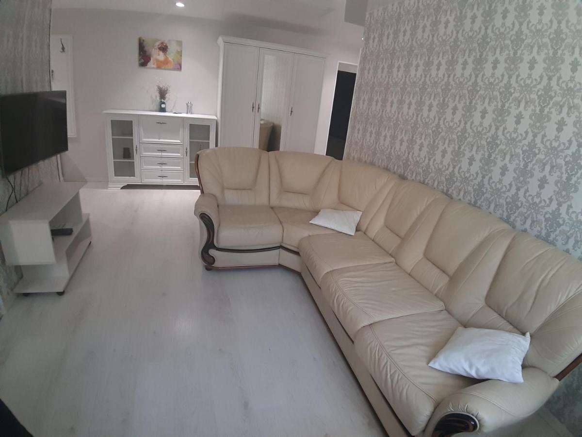 Appartment New In Center 莫吉廖夫 外观 照片