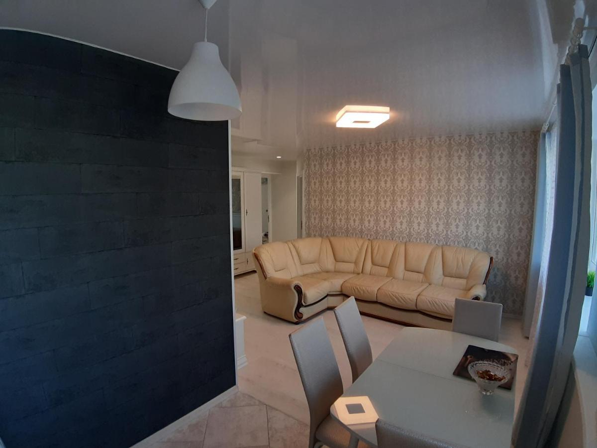 Appartment New In Center 莫吉廖夫 外观 照片